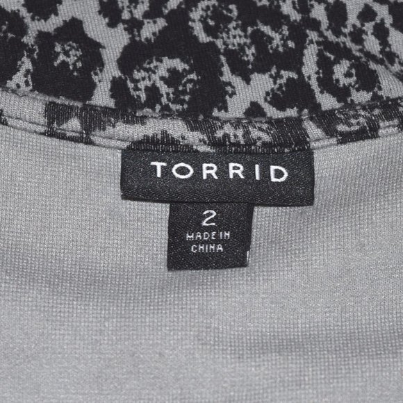 Torrid Animal Print Peplum top size 2x - Picture 5 of 8